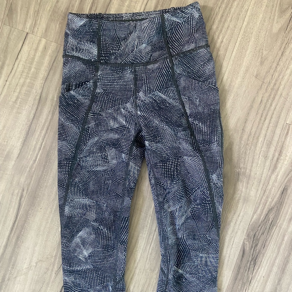 Lululemon size 2 leggings